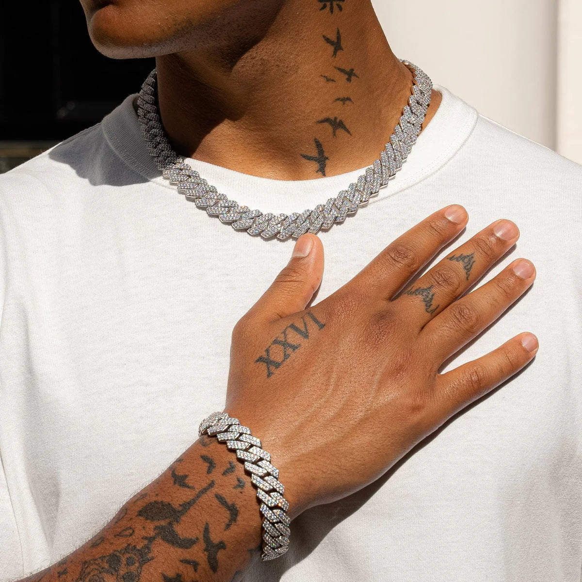 Chaîne et bracelet Orix sertis de pierres